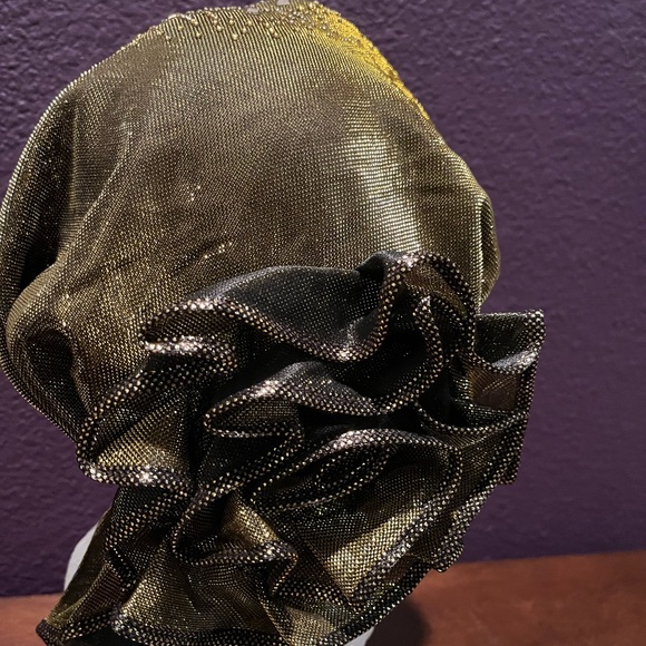 PM120425 Elegant Gold Headband - Picture 6 of 6